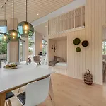 Stunning In Henne With Kitchen Hébergement de vacances *