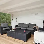 Holiday home Stunning In Henne With Kitchen