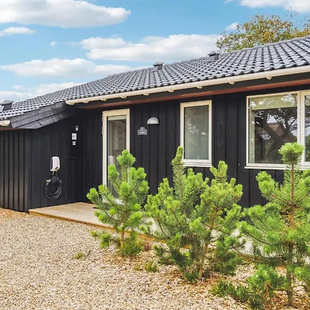 Amazing In Henne With Sauna Henne Strand